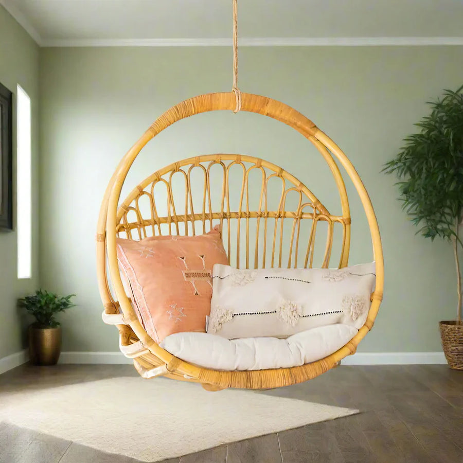 Relax Naturally: Why Bamboo Swings Are the Perfect Eco-Friendly Addition to Your Space