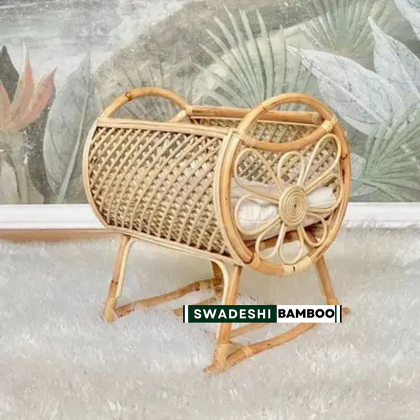 ROUND BABY BED
