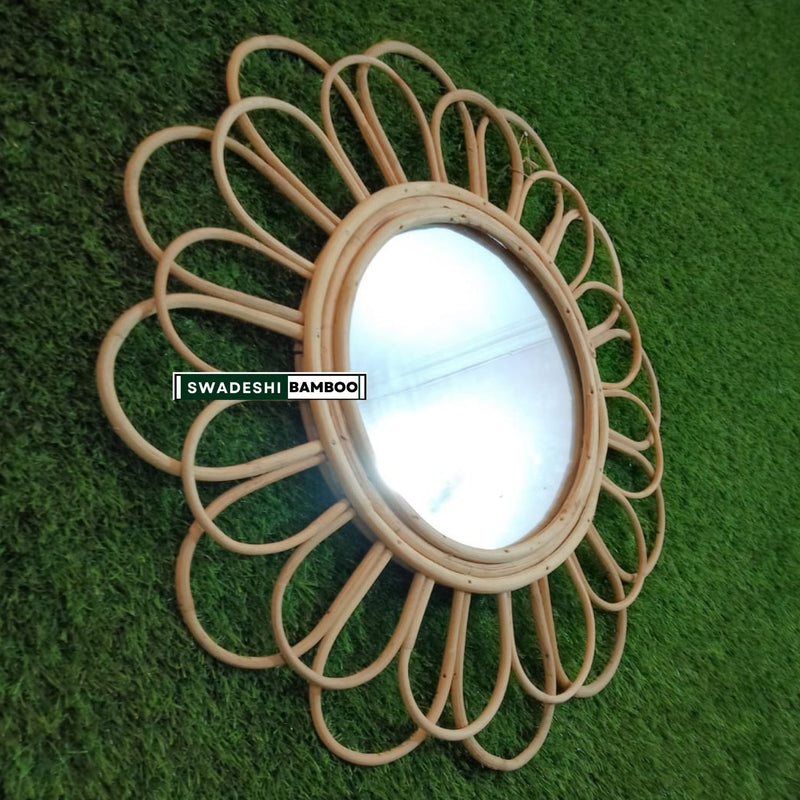 Round Flower Wall Mirror