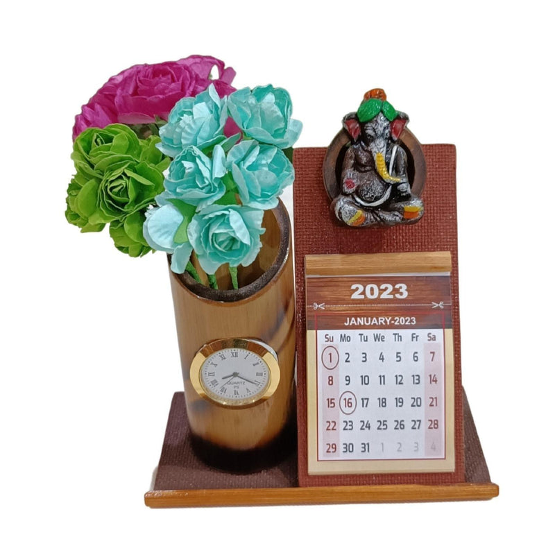 bamboo pen stand with clock