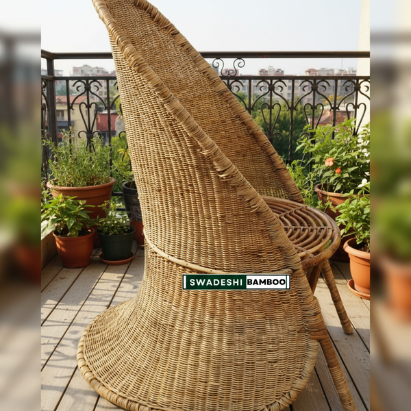 dolphin-shaped-chair