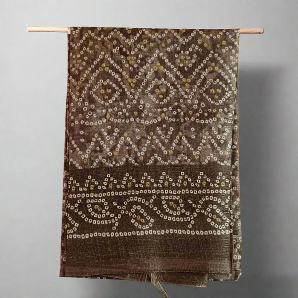 hanging dupatta brown